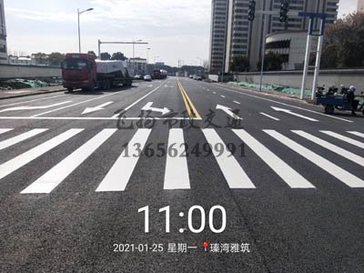 蘇州道路劃線進(jìn)程中遇見(jiàn)的五種狀況和有什么解決的方案？